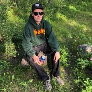 Meet your Posher, Dempsey